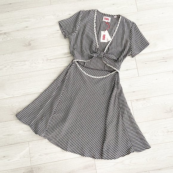 NWT Solid & Striped x Revolve | Black & White Gingham Cutout Dress Large - Picture 10 of 12